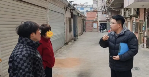 ����������һ����Ӧ��������