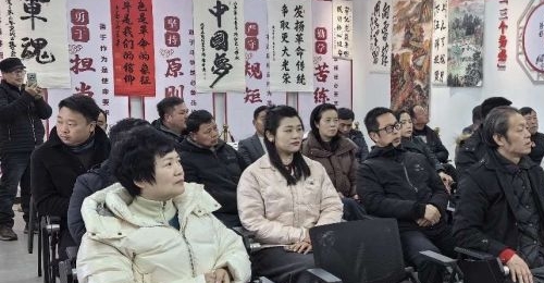 ǰ᮴��Ļ�ʢ����������