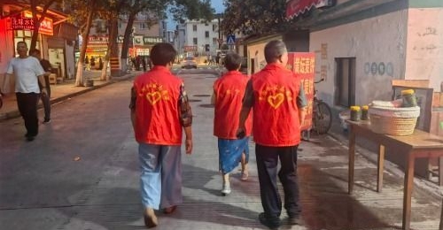 ��ʱ����ʤ����������ȫ���繤������Ա��Ϊ�߿����¡���������