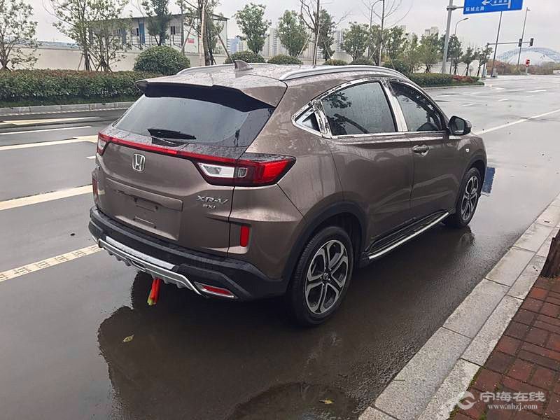 出售本田缤智xrv1.8自动 香槟色