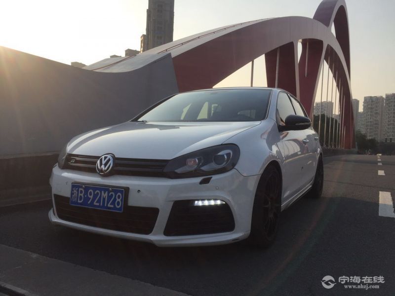 出售大众高尔夫gti2.0t 白色