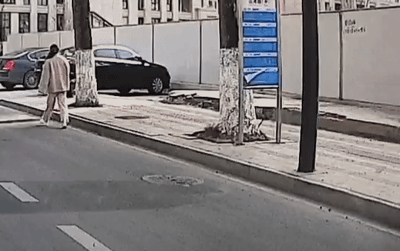 20210128_21288_1611838882328.gif