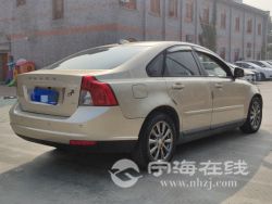 small-adf160cc48f311eb973300163e15dc80.jpg