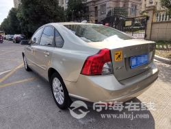 small-73da4d7a3f5911eb96e000163e15dc80.jpg