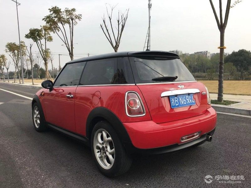 【跑车】宝马mini cooper 报价:9.