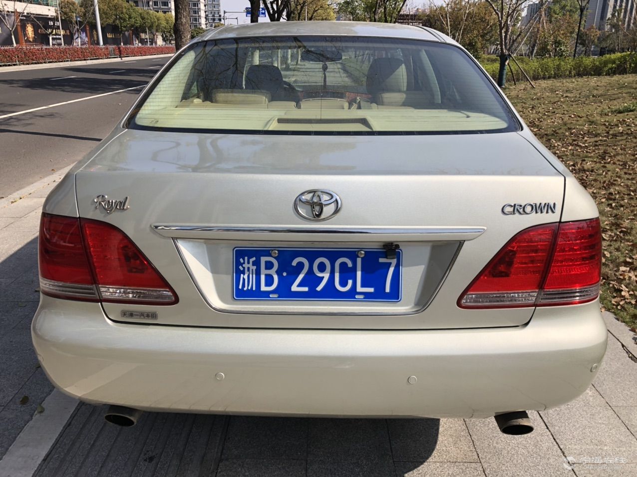 front1_0_FiXfWzLUxLn-c0YcSV-aMaRzMn3t.jpg