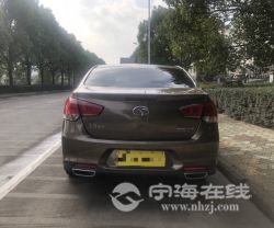 small-ea6dd57e610f11eb973300163e15dc80.jpg