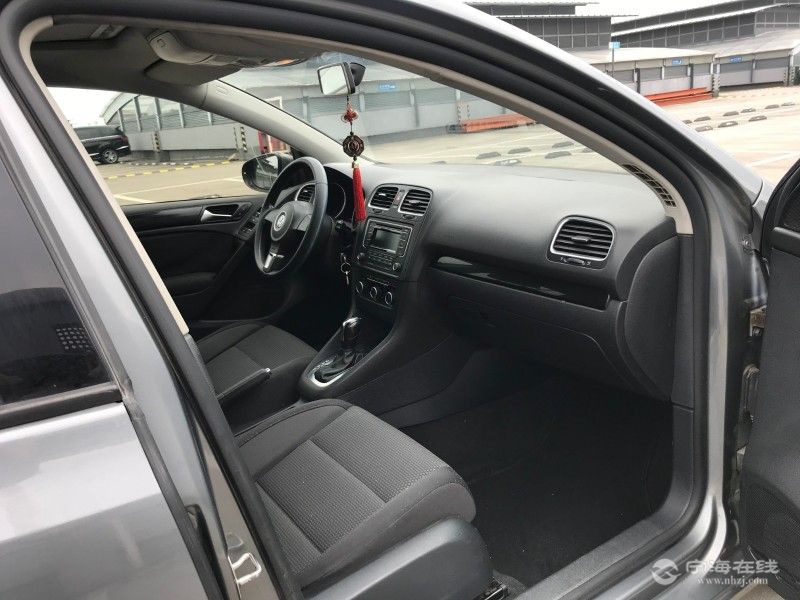 c6d9e5cc0d2111eba0d100163e121d60.jpg
