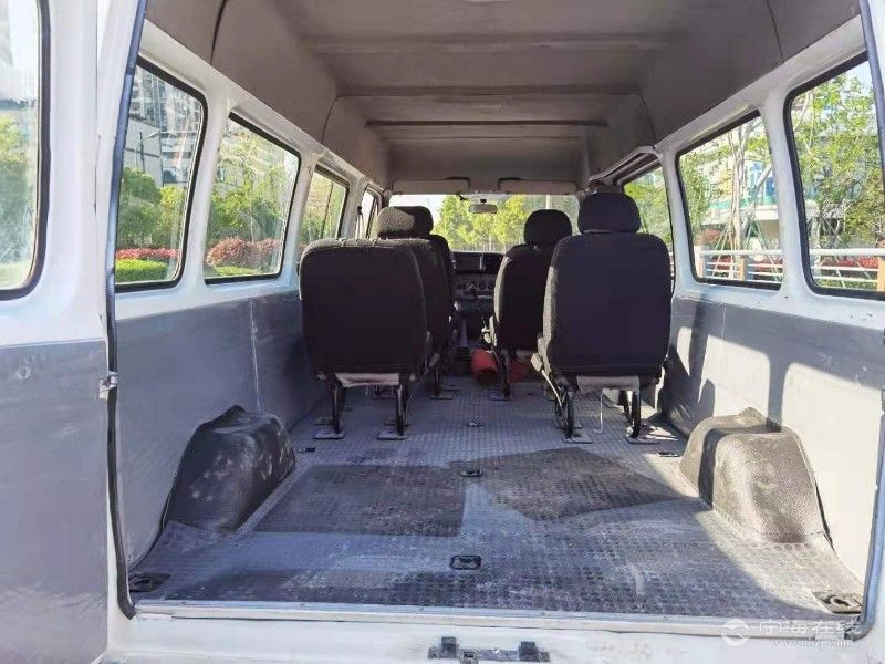 9.jpg
