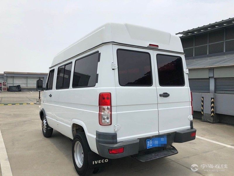 4ce25648b5d111ea8ccb00163e121d60.jpg