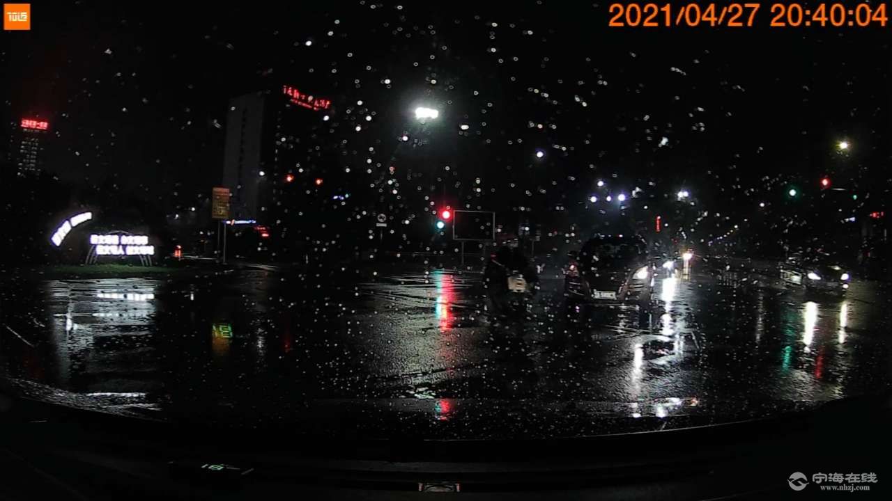 front2_0_Fhcs-X57vt-M9dx_T41rd1MtX6b-.1619528693.jpg