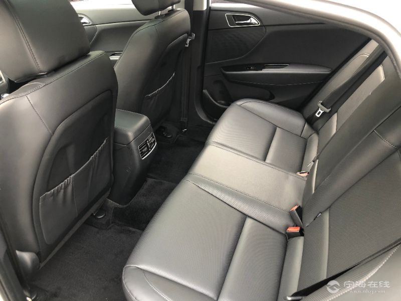 201f3a1e9e9611ebbc0900163e15dc80.jpg