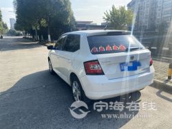 small-89c43ad43f4e11eb96e000163e15dc80.jpg