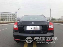 small-48cc5e08a70411eb8def00163e15dc80.jpg
