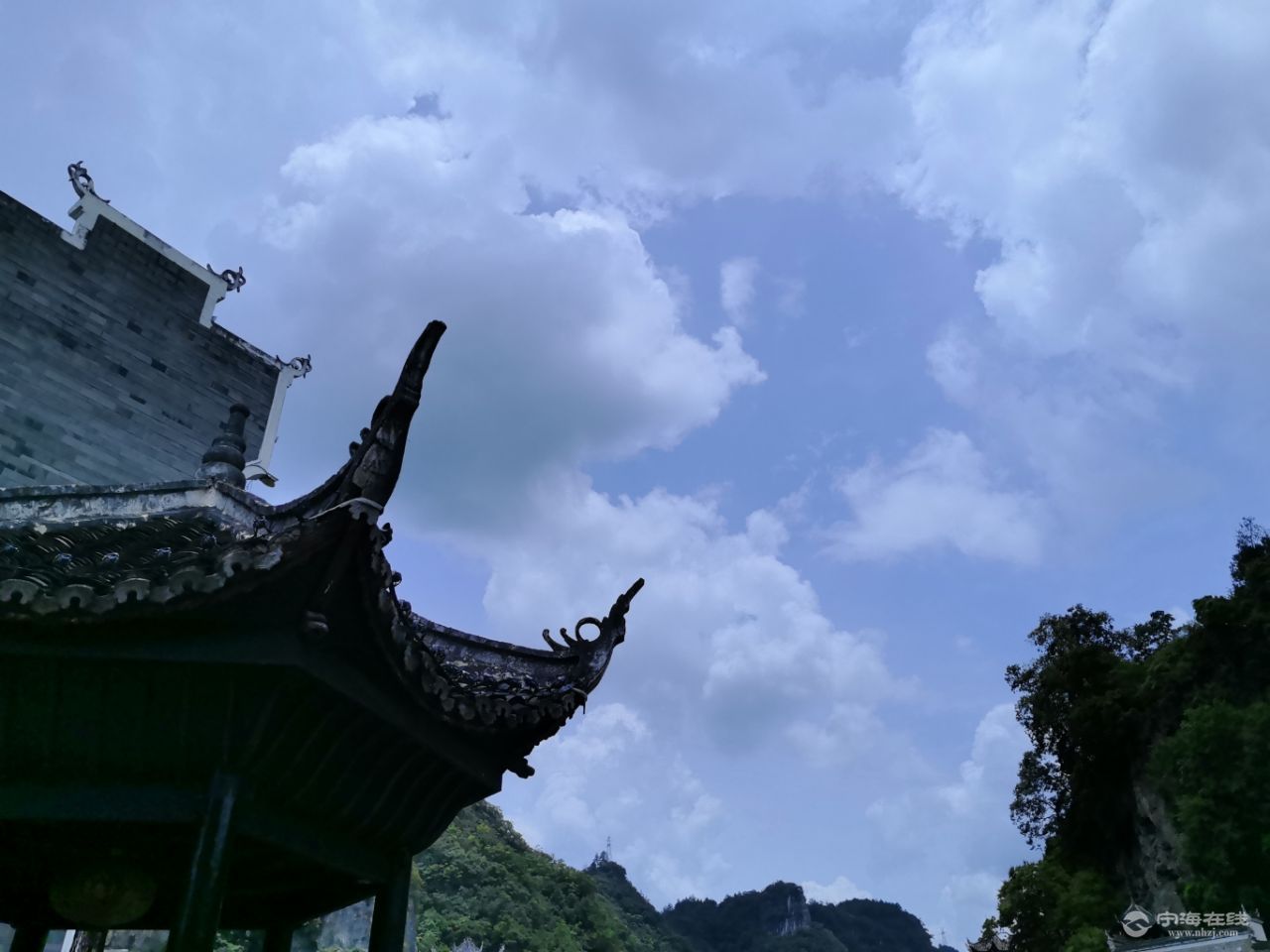 20250727160300front2_0_433705_FqZ0Ke3TTBij2W-d-9d7xon-obaO.jpg