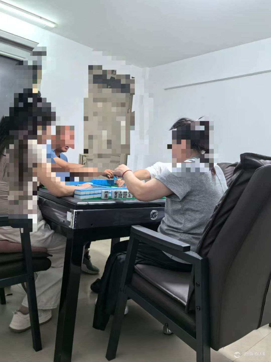 20251011201613front2_0_1259843_Fgam-bH6OPDuscwNLE_3ybPNhFEZ.jpg