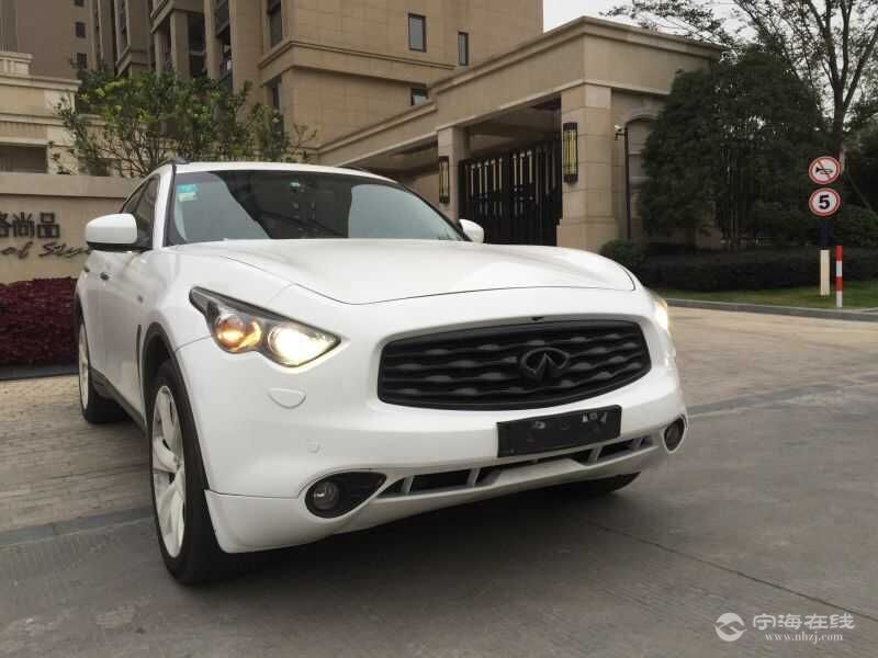 英菲尼迪fxfx35 白色可以按揭