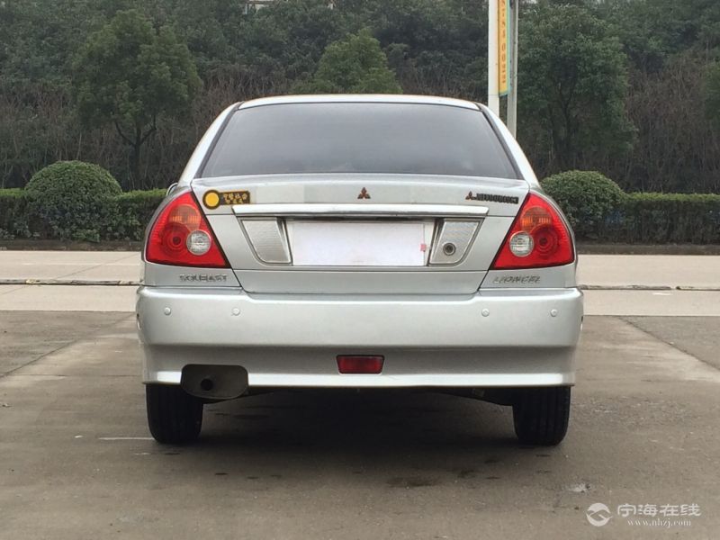 东南菱帅1.6手动 银色