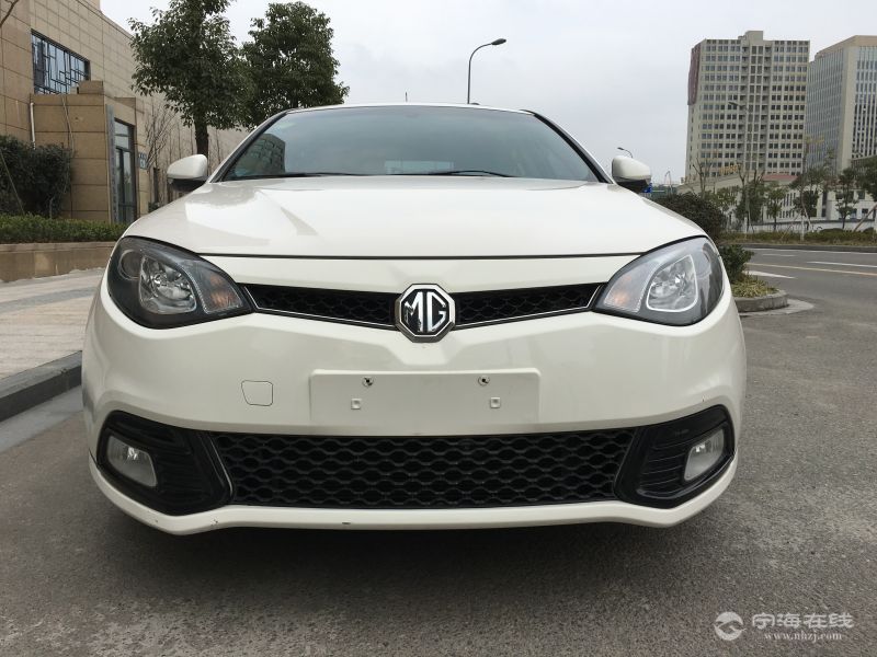 名爵6mg6新款高配白色