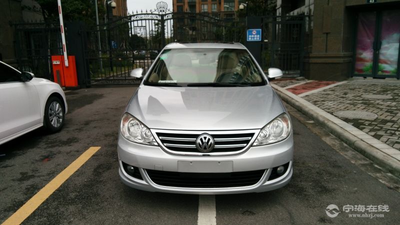 2009年 大众朗逸1.6at 银