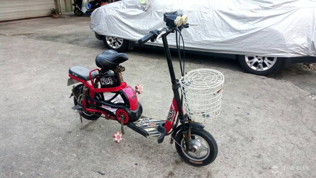 爱玛电动车出售