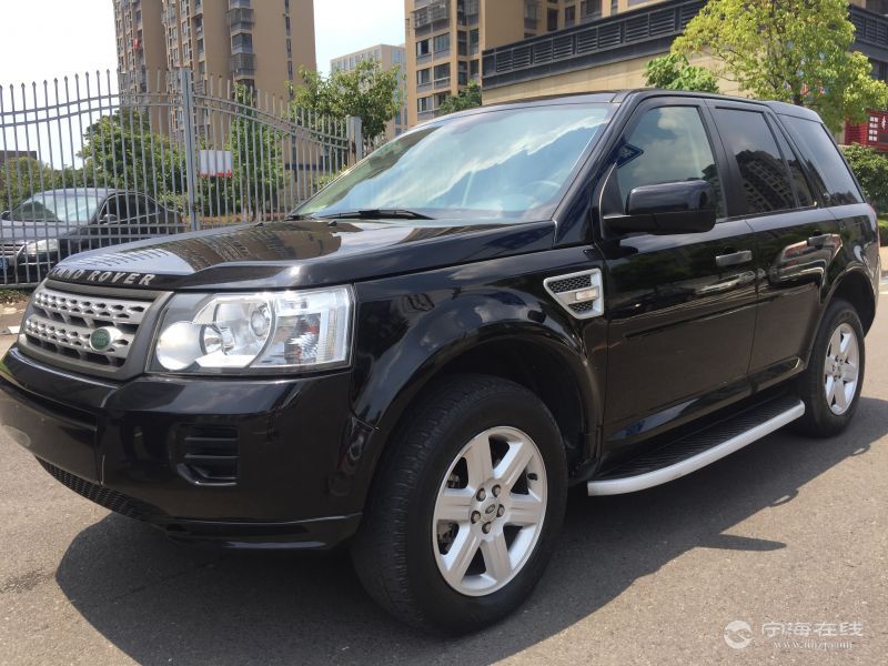 路虎神行者2代2.0t 黑色 个人车 喜欢别错过 可按揭