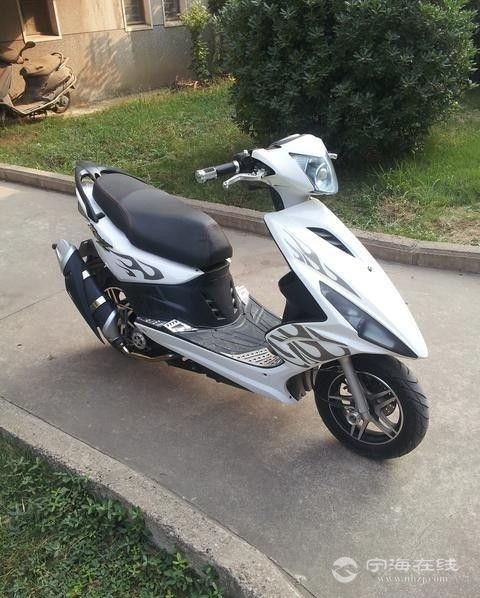 出售雅马哈鬼火摩托车