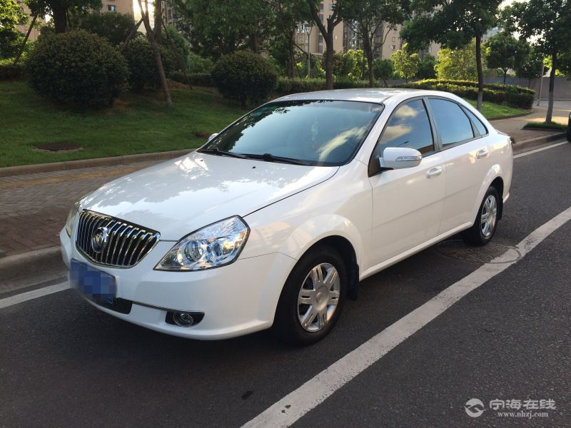 别克凯越自动挡白色包过户支持分期