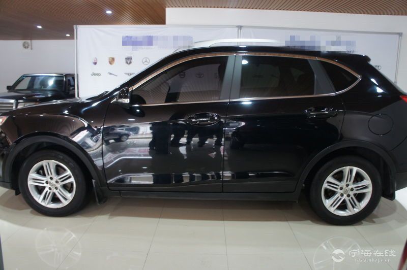 广汽传祺gs5周年限量版 黑色