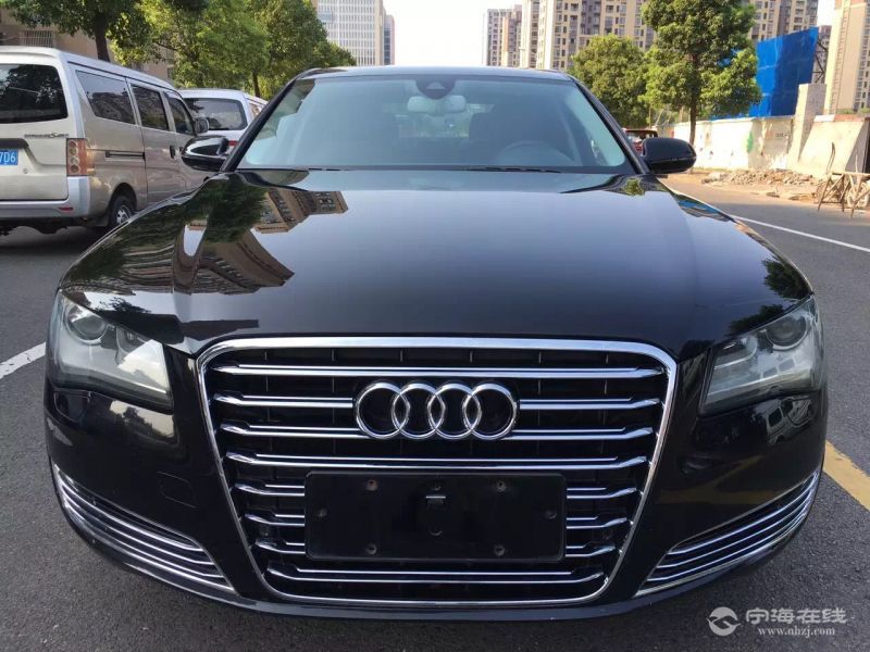 奥迪a8l3.0t尊贵型 黑色