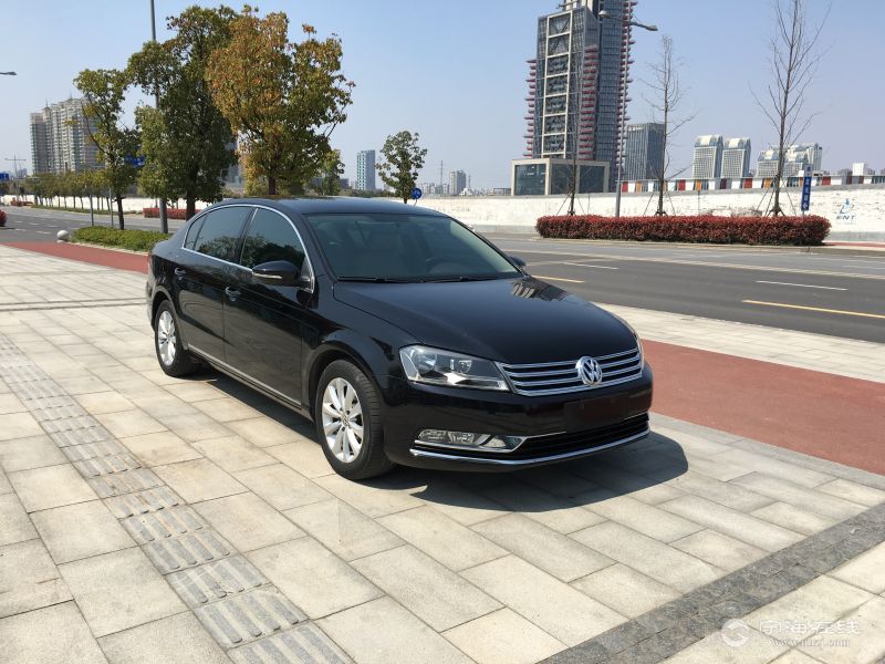 大众迈腾【超极品】【售价:13.7万元】