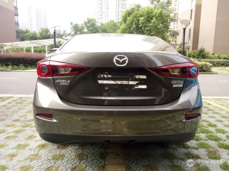 马自达昂克赛拉 琉璃棕