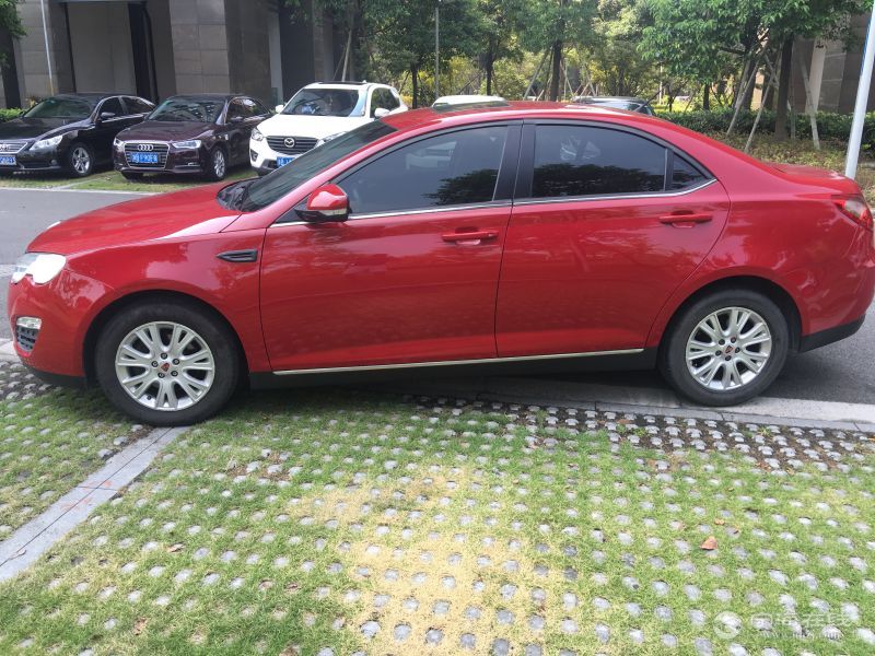 荣威550最高配一手车 未过户 红色【急卖 个人一手车 包过户】