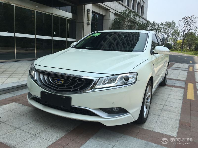 吉利博瑞1.8t顶配 白色