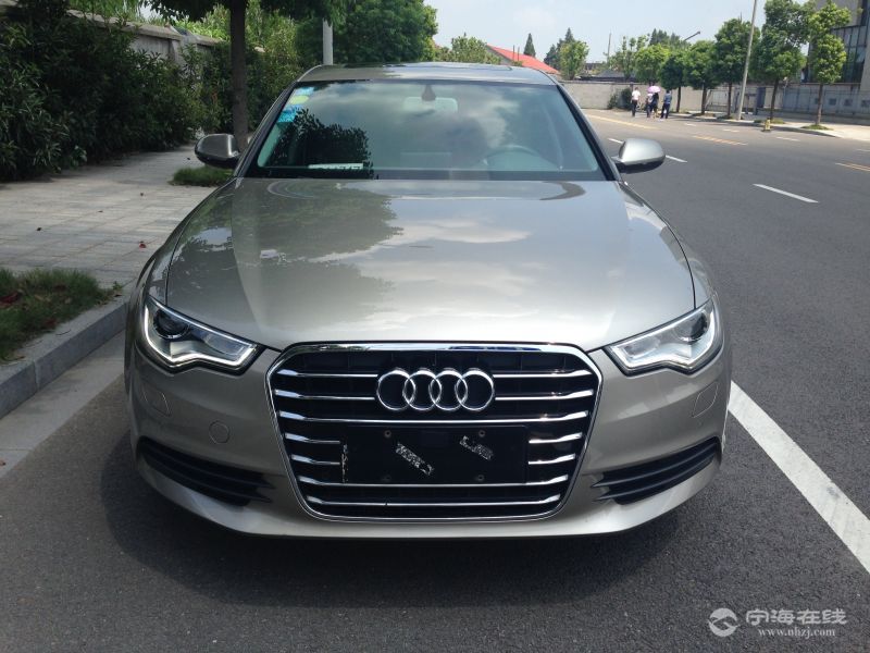 奥迪a6l 香槟色