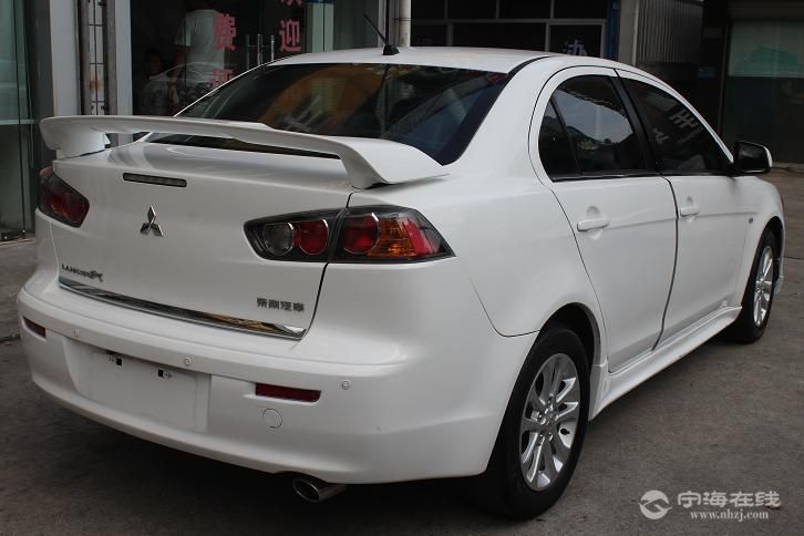 三菱翼神白色￥688个人车寄卖支持按揭高价收购各类车辆