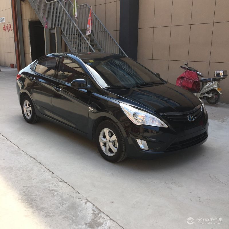 现代瑞纳黑色一手车支持检测￥62万