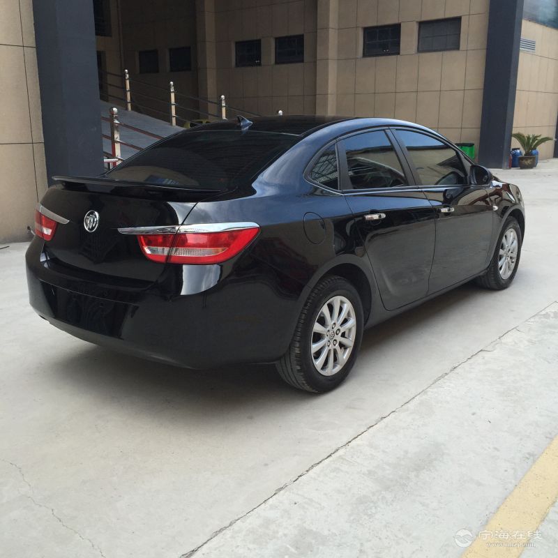 别克英朗gt 黑色￥8.15个人一手精品车出售