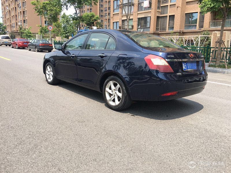 2009年12月吉利帝豪ec7精品一手车 蓝色提供按揭0首付可提车