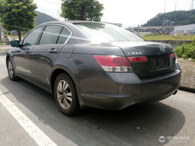 本田雅阁2.4顶配精品一手车 沙漠雾灰【一手车 包过户 可按揭】