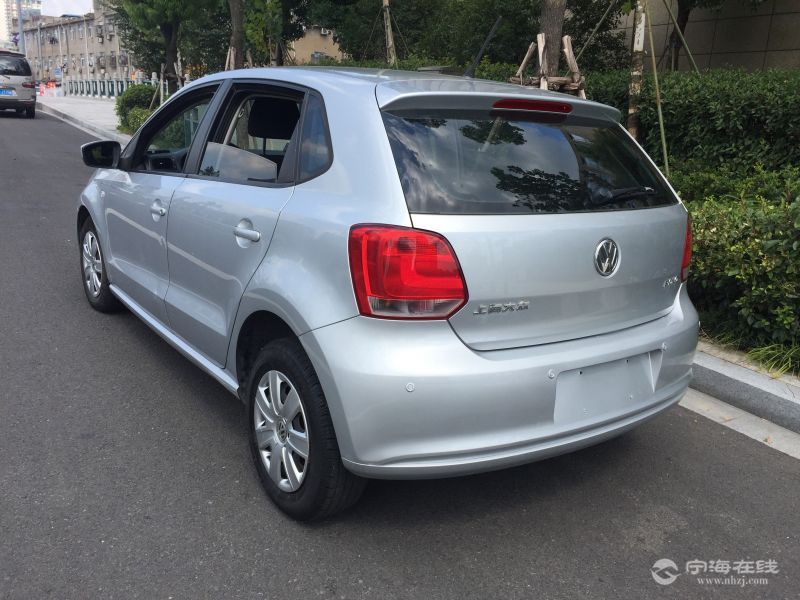 大众波罗新款两厢 【售价:5.30万元】