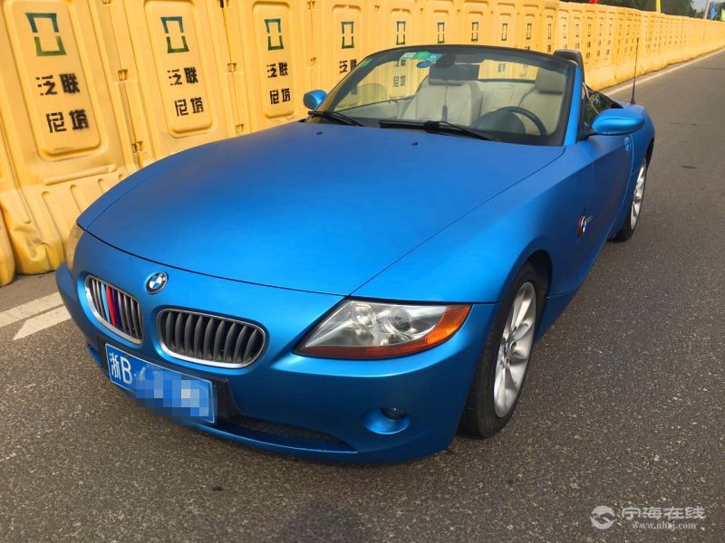 宝马z4敞篷跑车蓝色个人车喜欢别错过可按揭998w