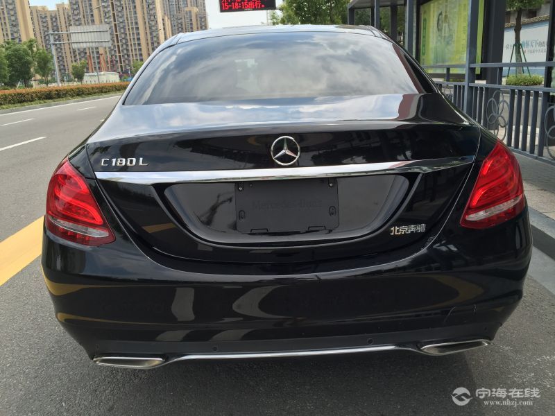 奔驰c180新款 黑色
