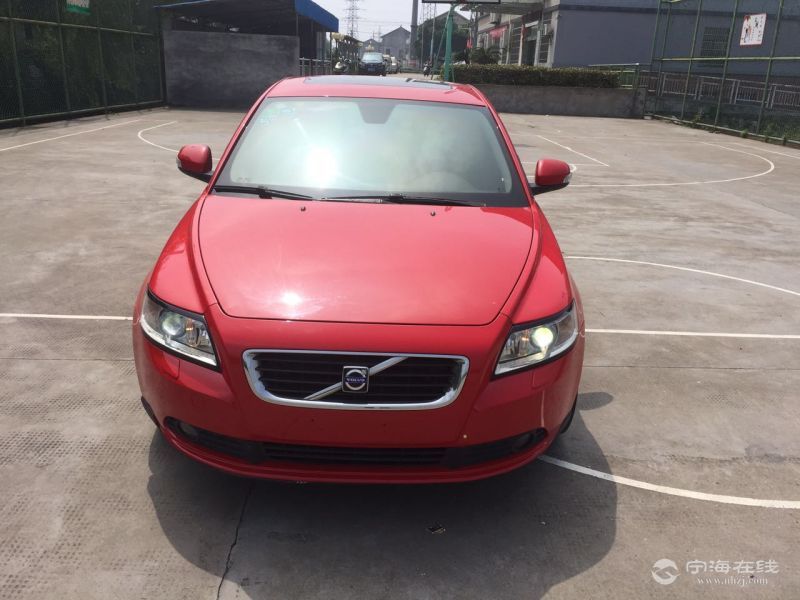 沃尔沃s40 红色 支持零首付当天可提车