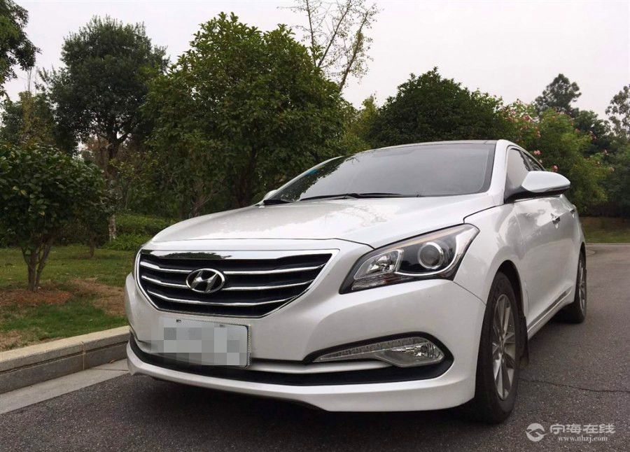 现代名图1.8尊贵版 白色