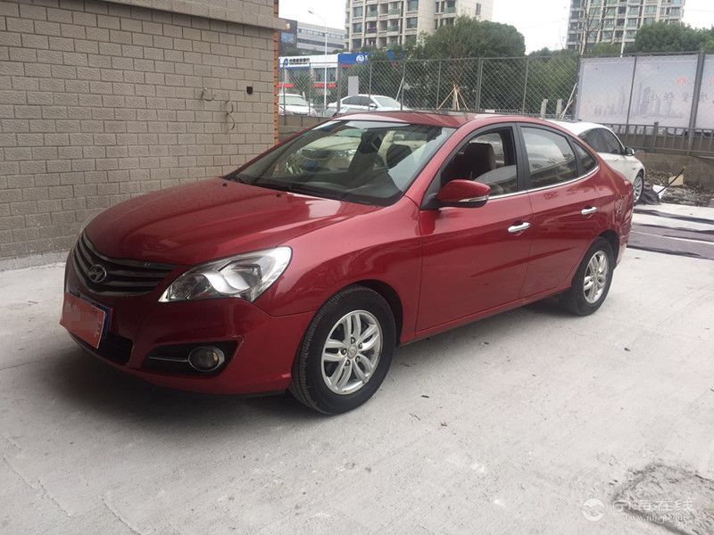 现代伊兰特悦动一手高配 红色按揭零首付可当天提车