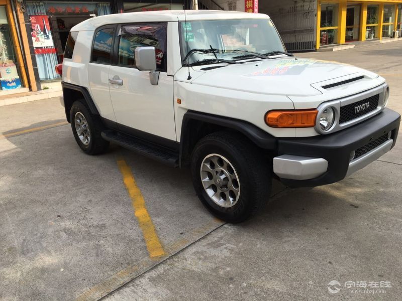 丰田fj酷路泽fj40白色真实信息拒绝低价欺骗
