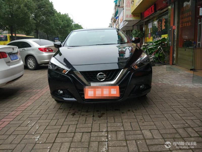 尼桑蓝鸟1.6自动 黑色