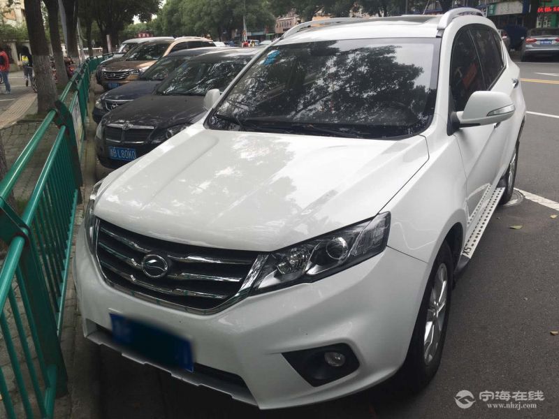 江铃陆风x5最高配 白色