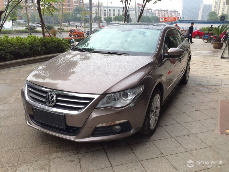 大众cc2.0t高配 香槟色